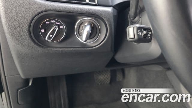Porsche Macan 2019 — Photo 7/30