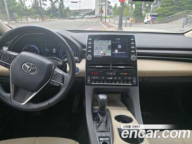 Toyota Avalon 2022 — Şəkil 10/10