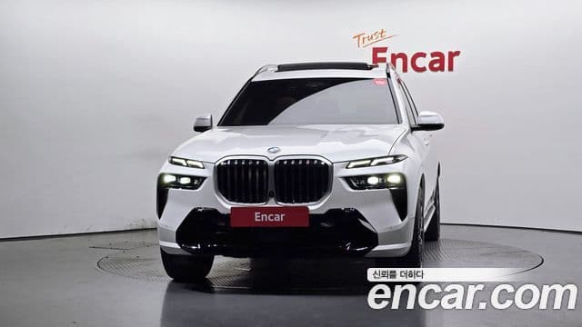 BMW X7 2024 — ფოტო 12/20