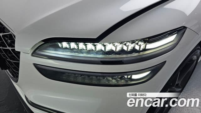Genesis GV70 2024 — Photo 14/36