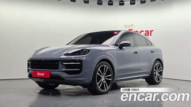 Porsche Cayenne 2024 — ფოტო 10/20