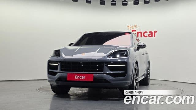 Porsche Cayenne 2024 — ფოტო 18/20