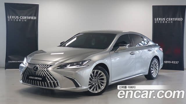 Lexus ES300h 2025 — Şəkil 1/17