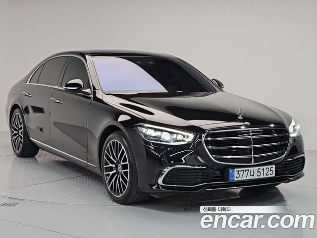 Mercedes-Benz S-Class 2025 — Photo 18/20