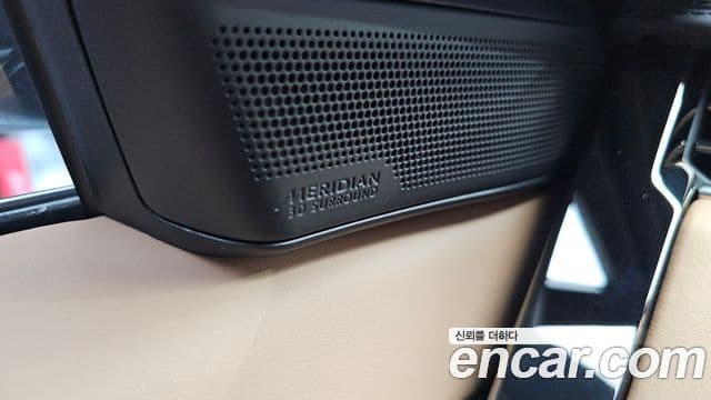 Land Rover Range Rover Sport 2025 — ფოტო 23/36