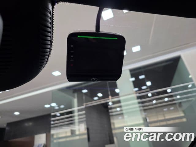 Mercedes-Benz EQA 2025 — ფოტო 16/20