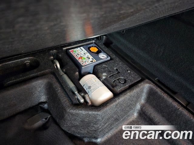 Volvo XC60 2022 — Photo 10/40