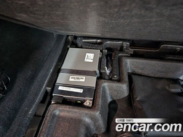 Volvo XC60 2022 — Photo 20/40