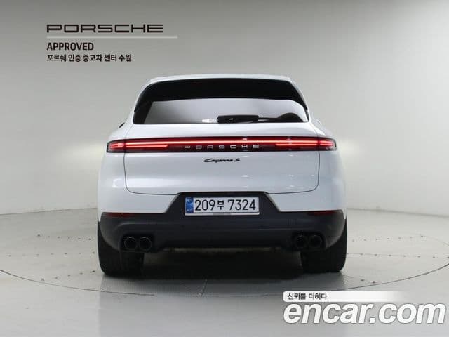 Porsche Cayenne 2025 — ფოტო 20/20