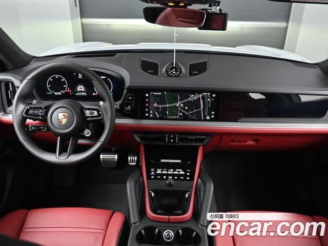 Porsche Cayenne 2025 — ფოტო 3/20