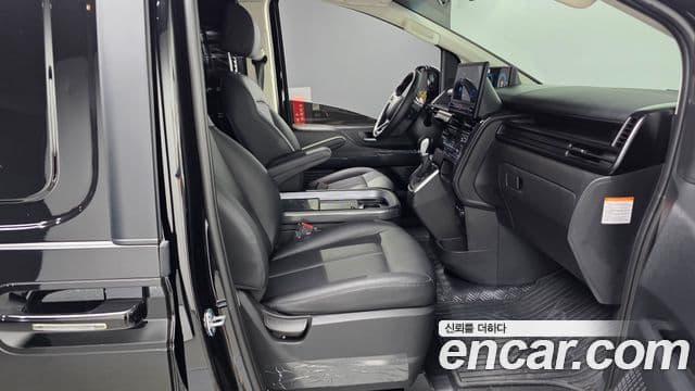 Hyundai Staria 2026 — Фото 11/20