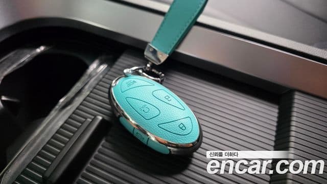 Hyundai Staria 2026 — Photo 14/35