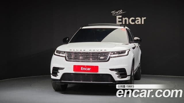 Land Rover Range Rover Velar 2026 — Photo 7/20