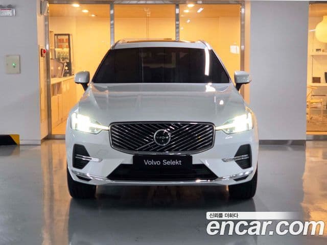 Volvo XC60 2025 — ფოტო 6/20