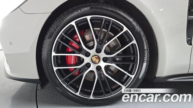 Porsche Panamera 2021 — Şəkil 13/36