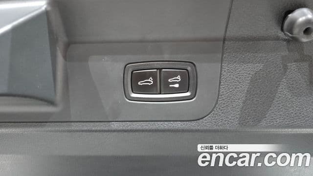 Porsche Panamera 2021 — Şəkil 19/36