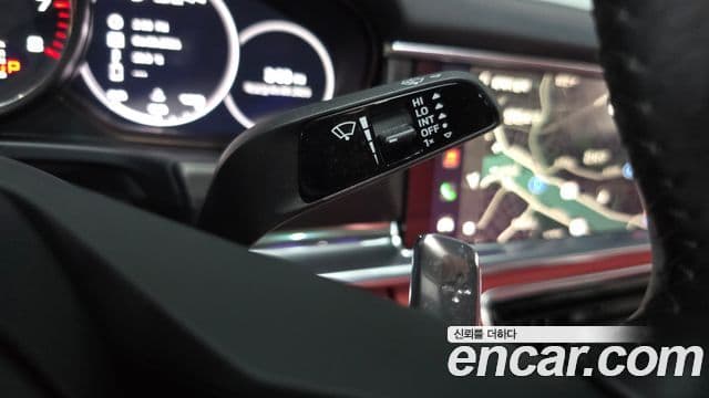 Porsche Panamera 2021 — Şəkil 33/36