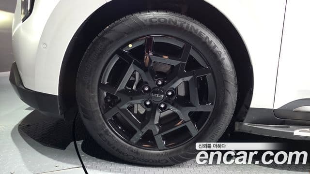 Kia Carnival 2025 — ფოტო 25/40