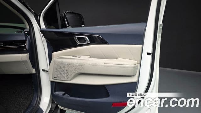 Kia Carnival 2025 — ფოტო 30/40