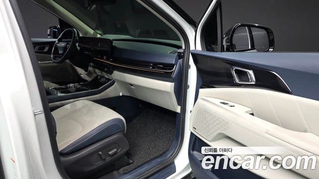 Kia Carnival 2025 — ფოტო 17/40