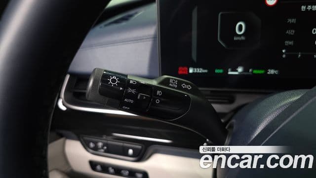 Kia Carnival 2025 — ფოტო 15/40