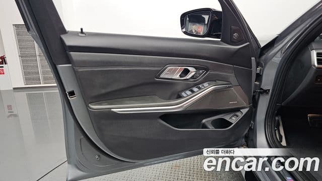 BMW M3 2025 — Şəkil 19/35