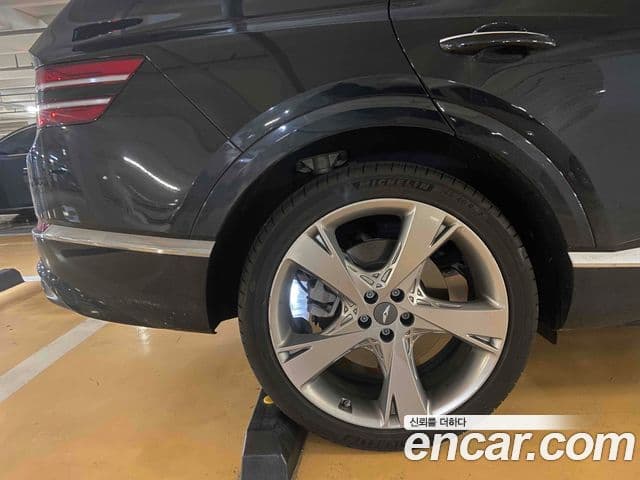 Genesis GV80 2022 — ფოტო 11/16