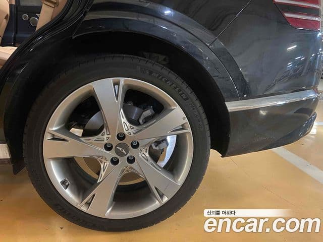 Genesis GV80 2022 — ფოტო 7/16