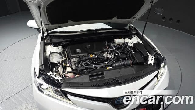 Toyota Camry 2019 — Photo 27/31