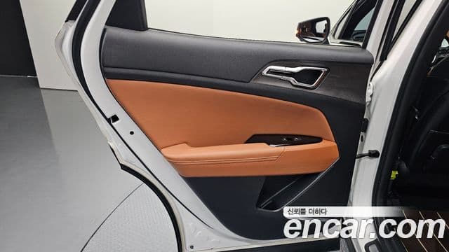 Kia Sportage 2022 — Şəkil 10/30