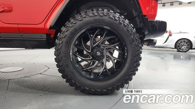 Jeep Wrangler 2021 — Photo 5/30
