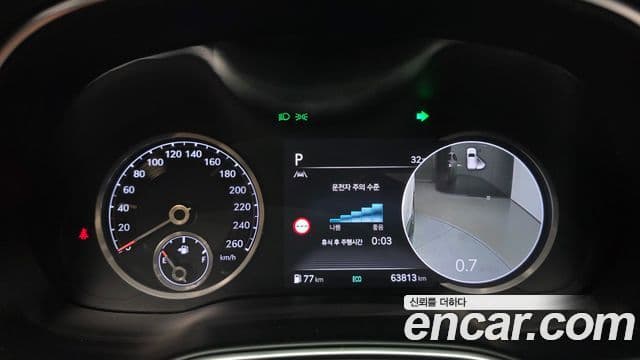 Genesis GV80 2023 — Photo 10/35
