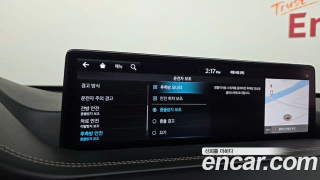 Genesis GV80 2023 — Photo 13/35