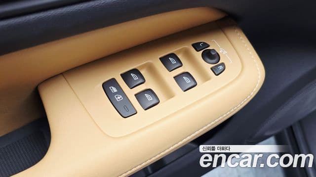 Volvo V60 Cross Country 2025 — Фото 15/20