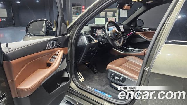 BMW X5 2024 — Photo 10/36