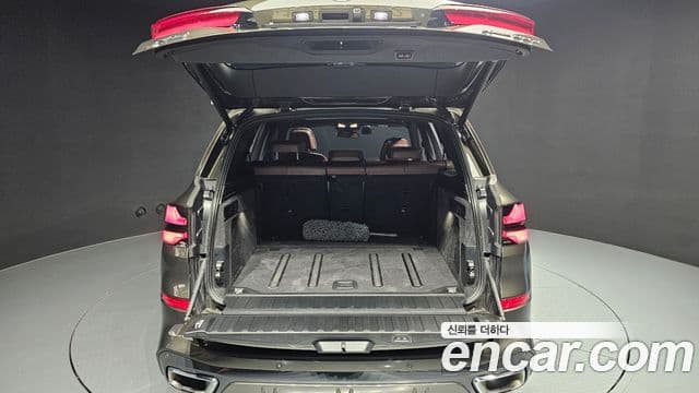 BMW X5 2024 — Photo 12/36