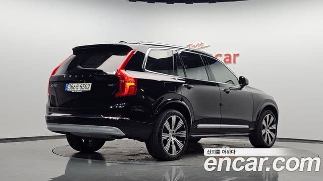 Volvo XC90 2021 — Фото 2/20