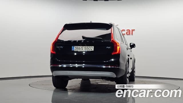 Volvo XC90 2021 — Фото 4/20