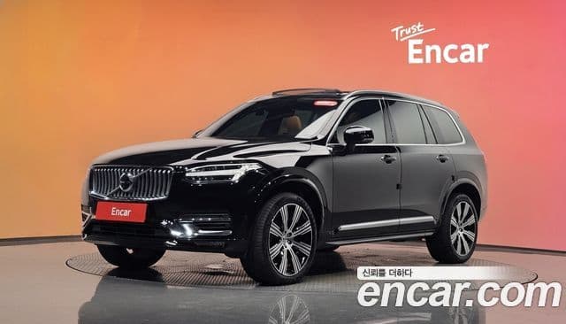 Volvo XC90 2021 — Фото 1/20