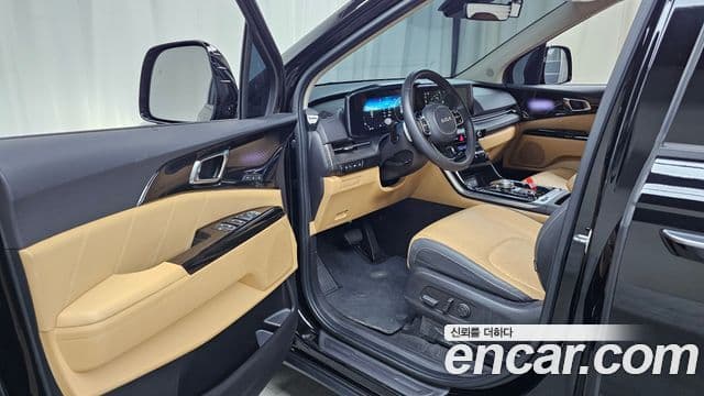 Kia Carnival 2023 — Фото 10/20