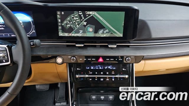 Kia Carnival 2023 — Фото 12/20