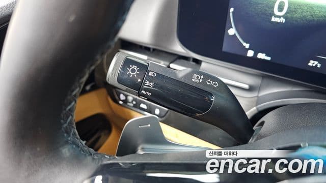 Kia Carnival 2023 — Photo 22/31