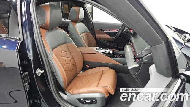 BMW 5 Series 2025 — Şəkil 18/20