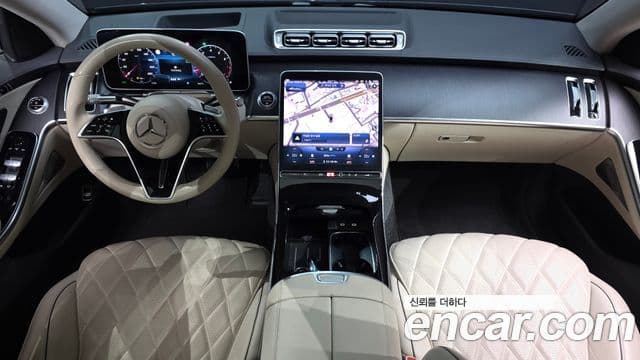 Mercedes-Benz S-Class 2022 — Photo 36/40