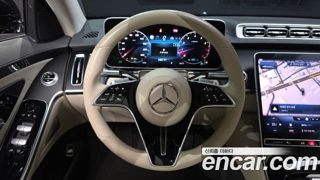 Mercedes-Benz S-Class 2022 — Photo 24/40