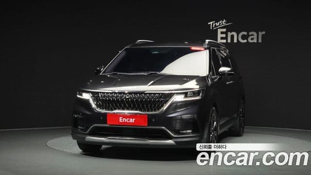 Kia Carnival 2022 — Фото 3/20