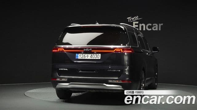 Kia Carnival 2022 — Фото 4/20