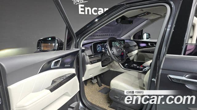 Kia Carnival 2022 — Фото 10/20