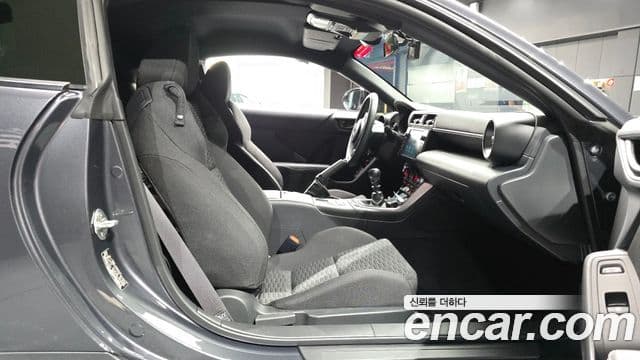 Toyota GR86 2025 — Şəkil 21/32