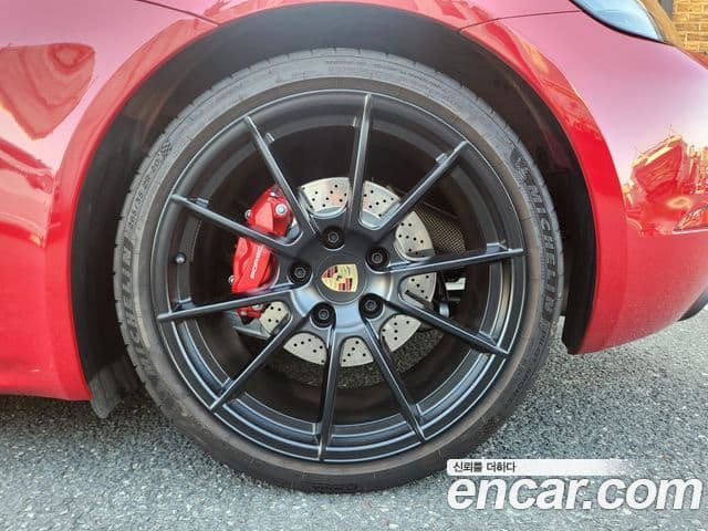 Porsche 718 Boxster 2023 — Şəkil 9/20